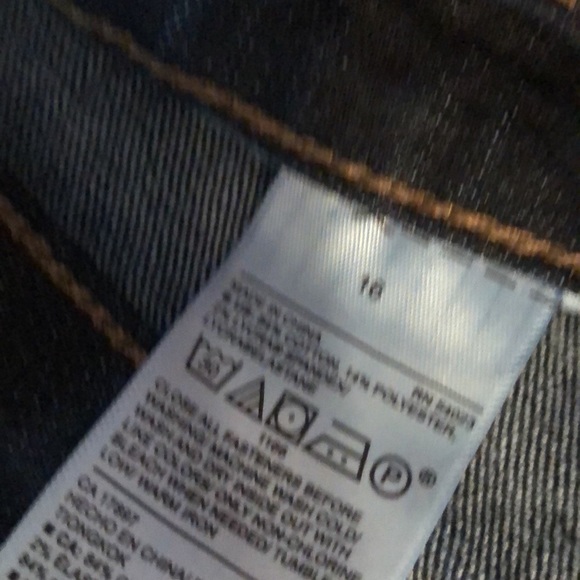 Jeans - Picture 2 of 3